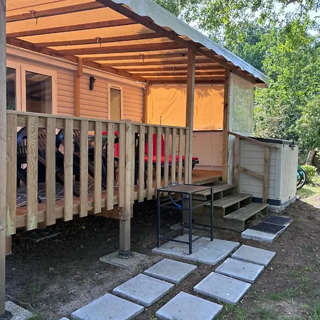 Camping Mobilhome 4 Etoiles